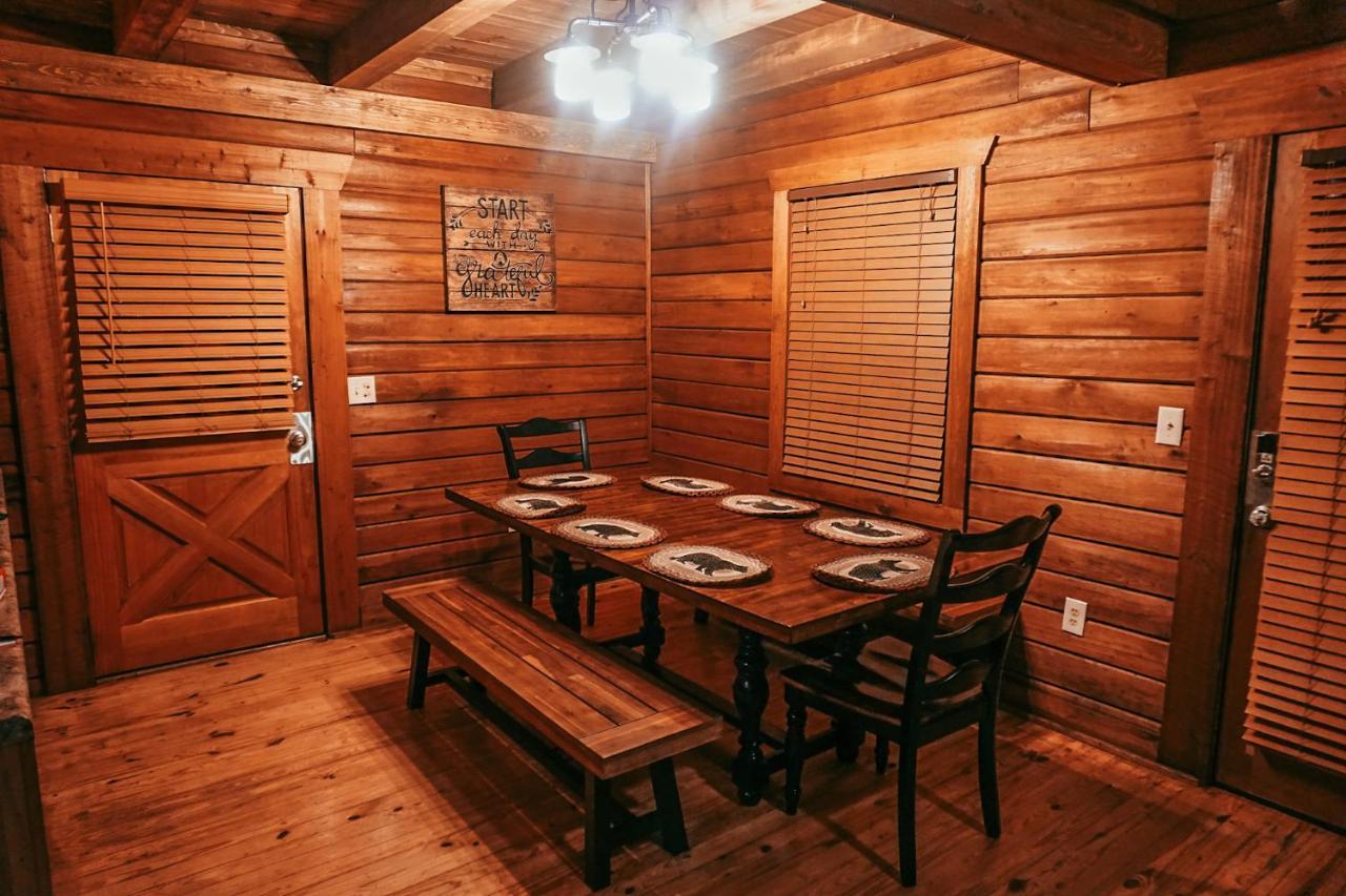 Villa Mama Bear'S Retreat Sevierville Esterno foto